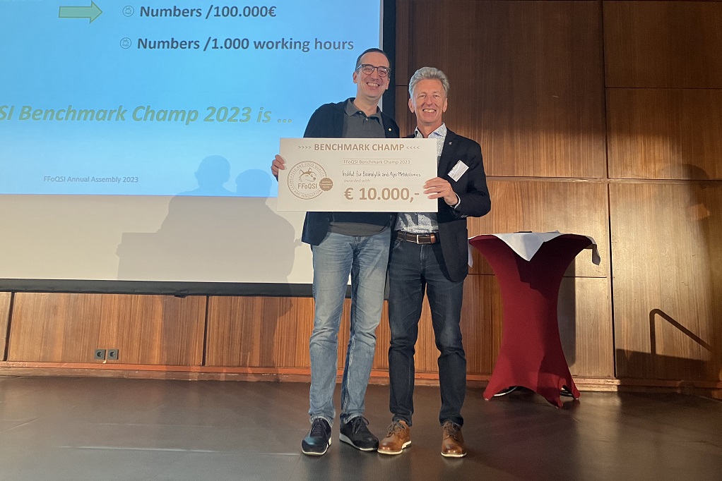 Vorschaubild Benchmark Champ Awardpicture