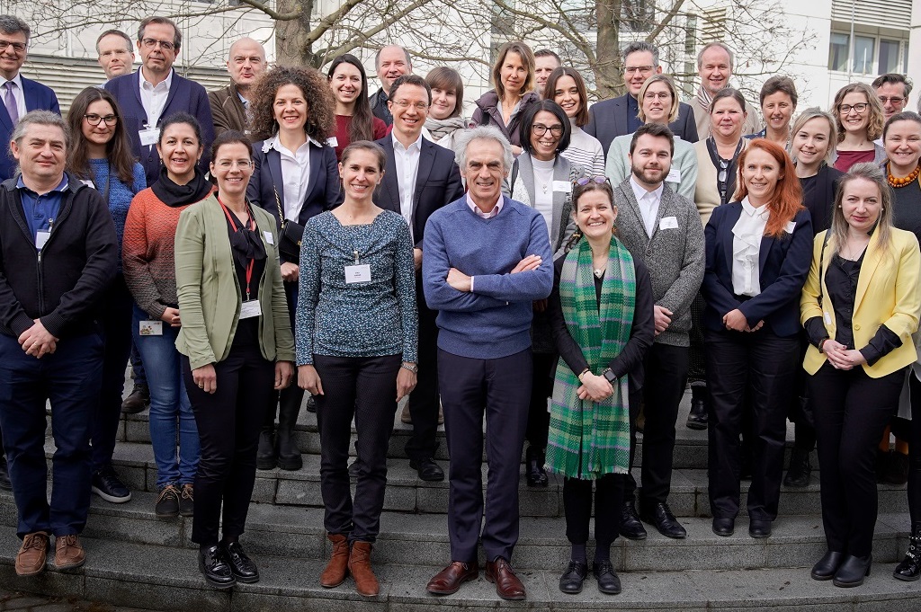 2023-03-01 FASS x AGES (DE)